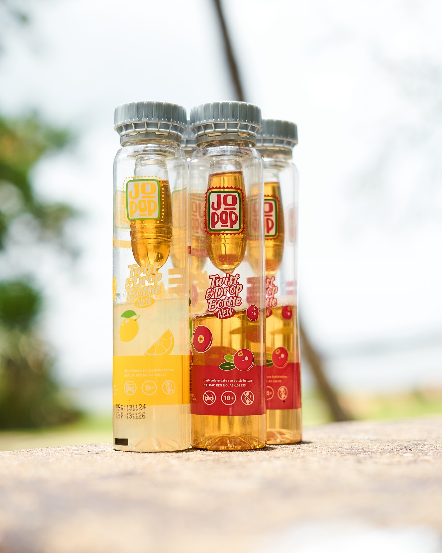 JoPoP submarine bottles